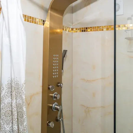 Appartement Residenza Santa Anastasia With Parking Included